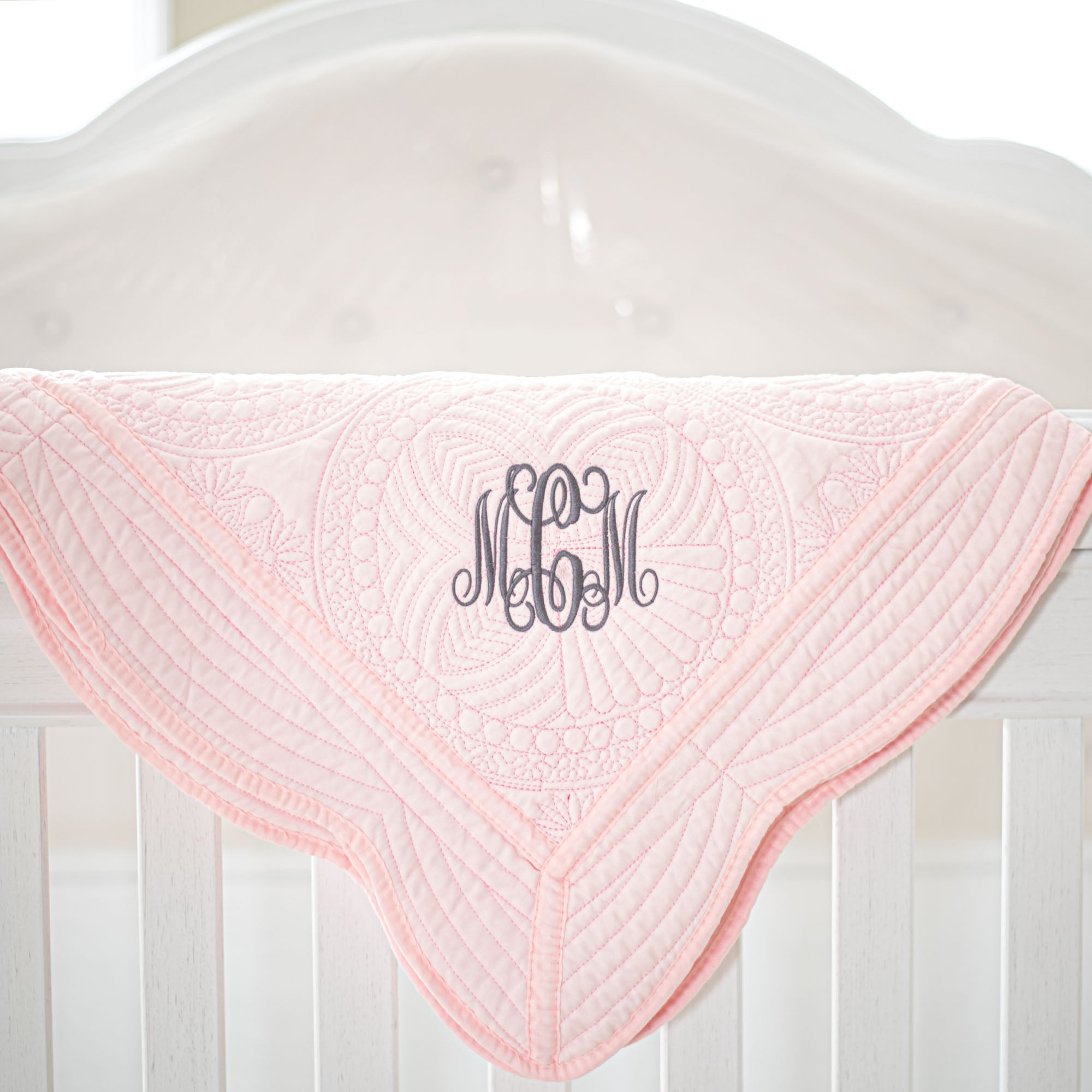 Custom baby quilts store